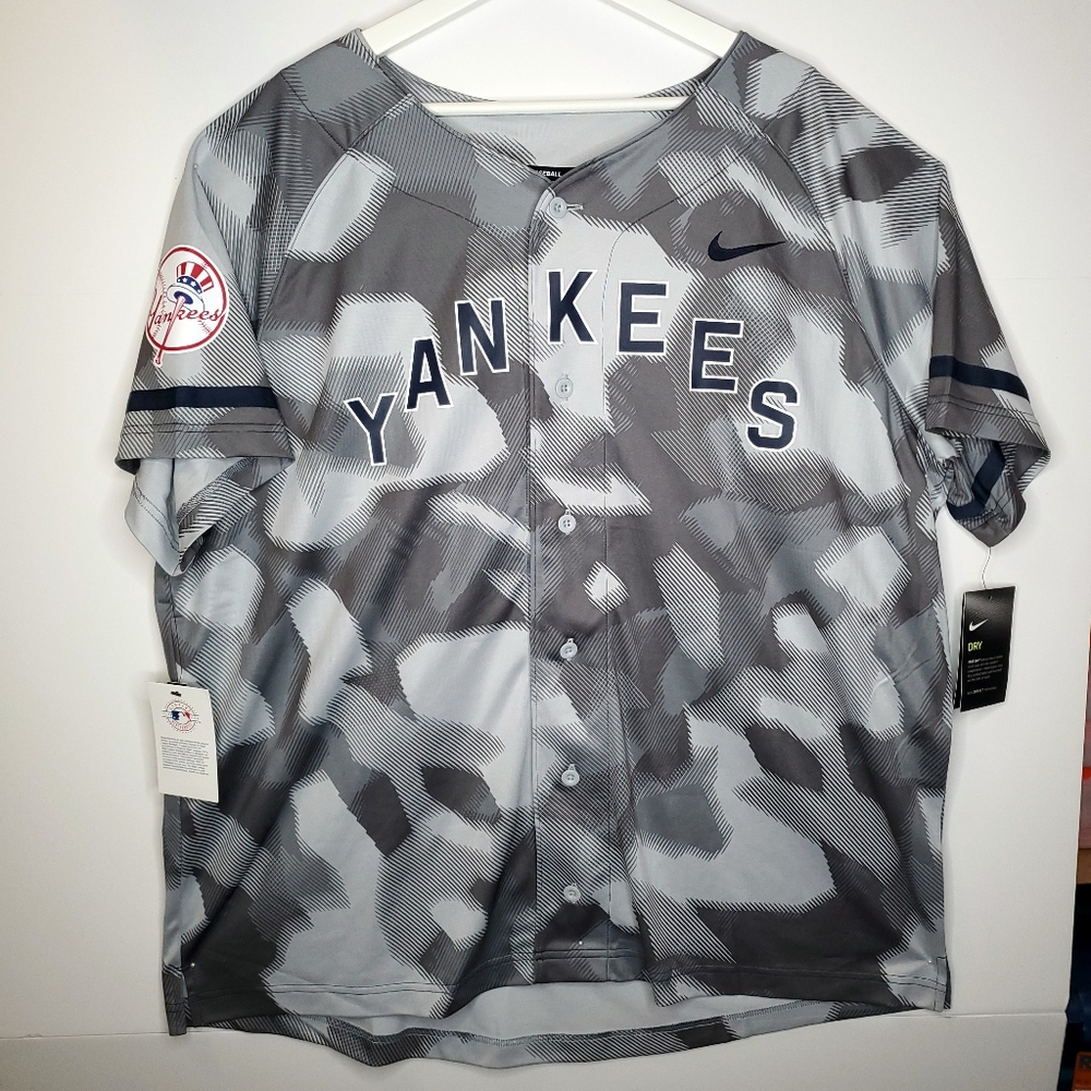 New York Yankees Nike Men's Camo Jersey